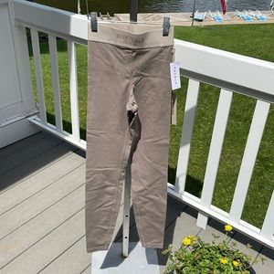 Cute mocha brown leggings